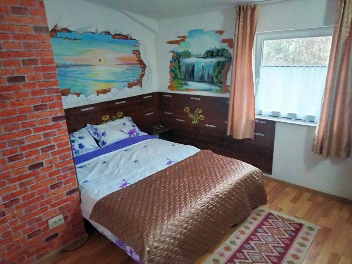 Вилла Casa Piscul Lupului Pucioasa Экстерьер фото